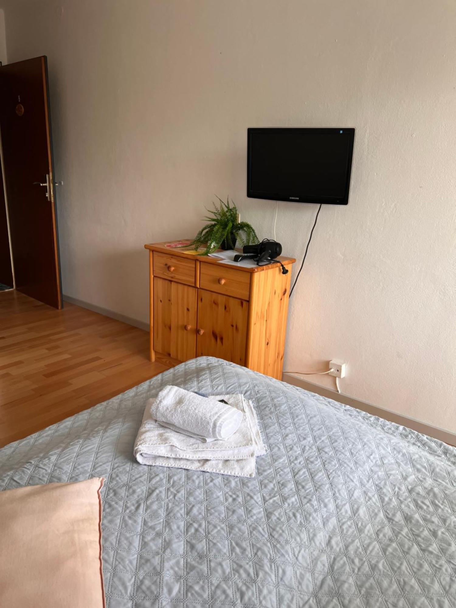 Gasthof Sonnenheim Saaldorf エクステリア 写真