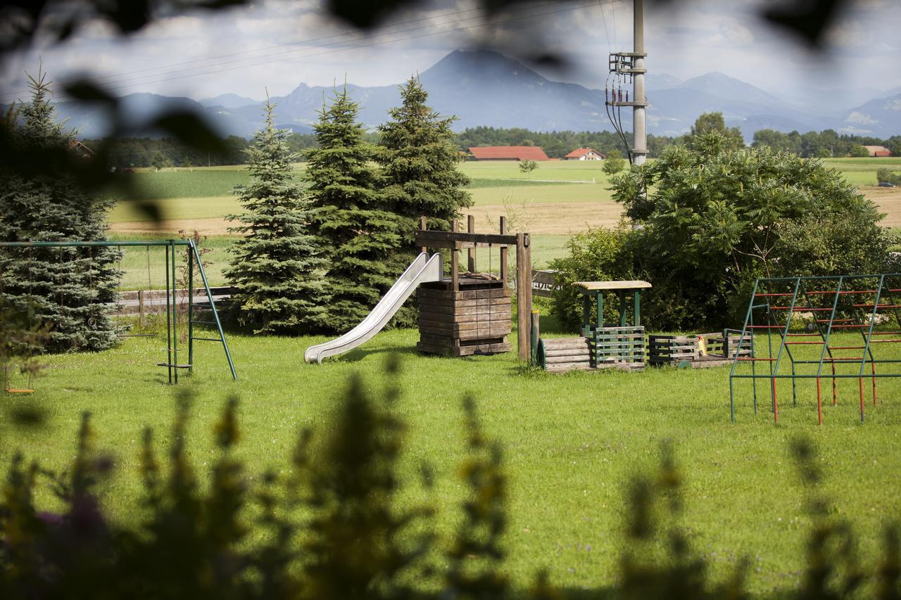 Gasthof Sonnenheim Saaldorf エクステリア 写真